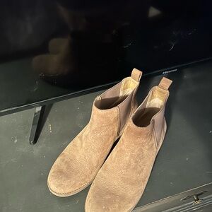 Men's Tan Chelsea Boots